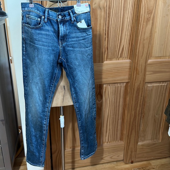Uniqlo Denim - UNIQLO DENIM DISTRESSED JEAN SLIM FIT SIZE 29 NWT
